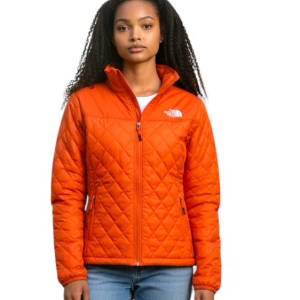 The North Face Women's Bright Orange Puffer Jacket - Picture 2 of 16